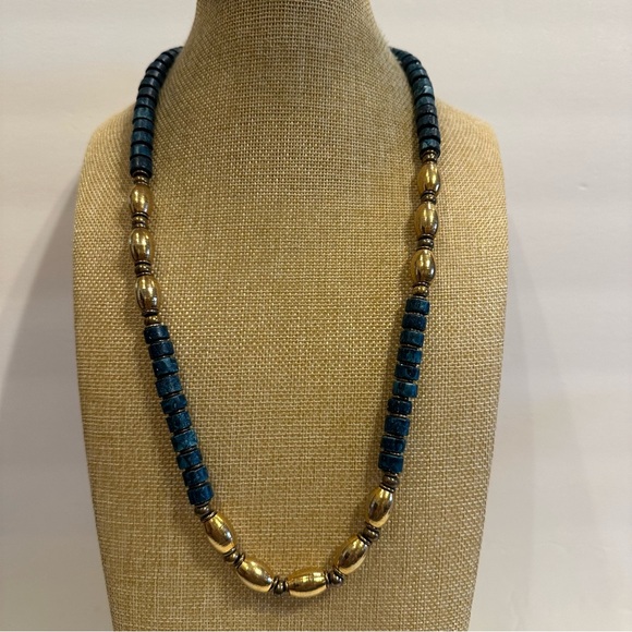 Gorgeous Blue- Green Gemstone Necklace w/ antique gold beads- Apatite tube beads - Picture 3 of 11